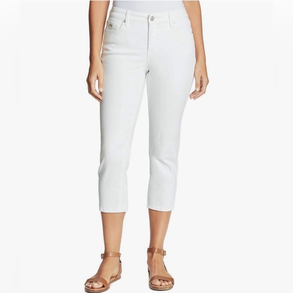 NWT - Nine West Crisp White Denim Capris - Picture 6 of 9